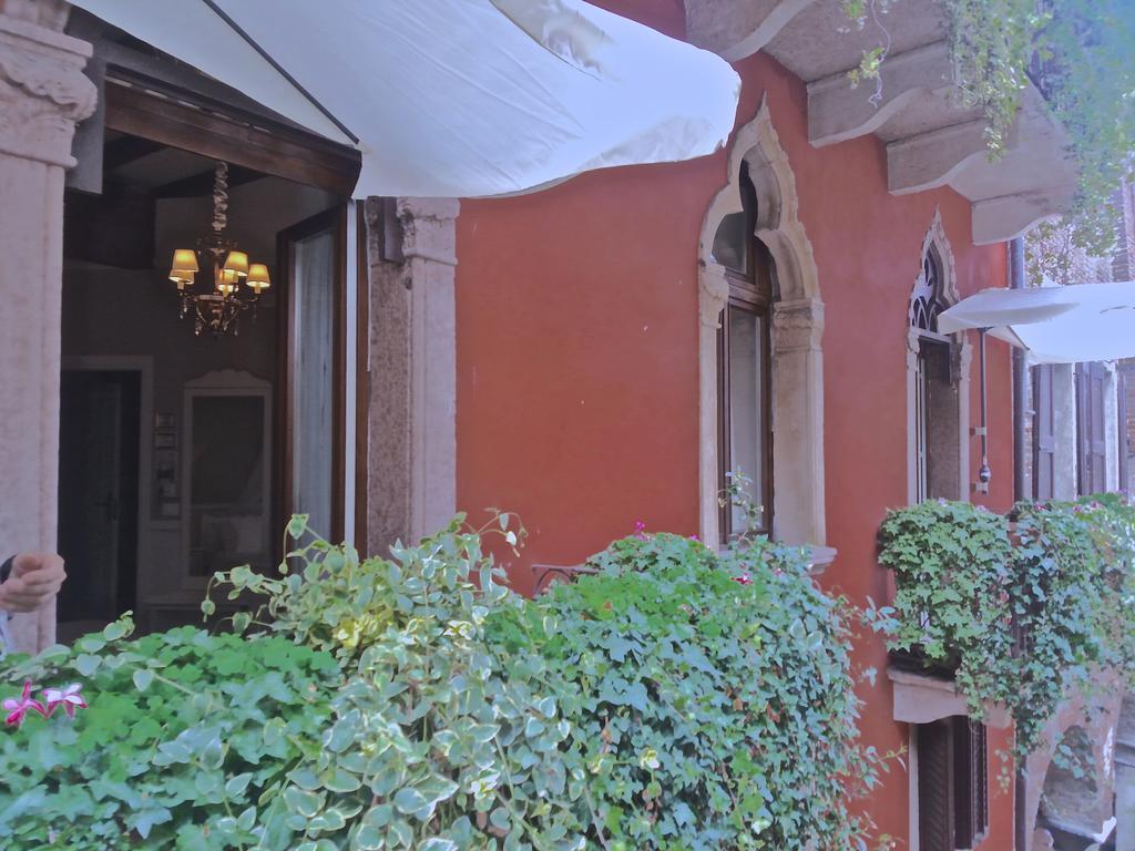 Vecchia Verona Rooms & Apartments Экстерьер фото